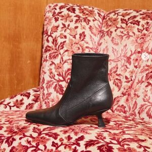 Freda Salvador Maddy Boot Size 8.5